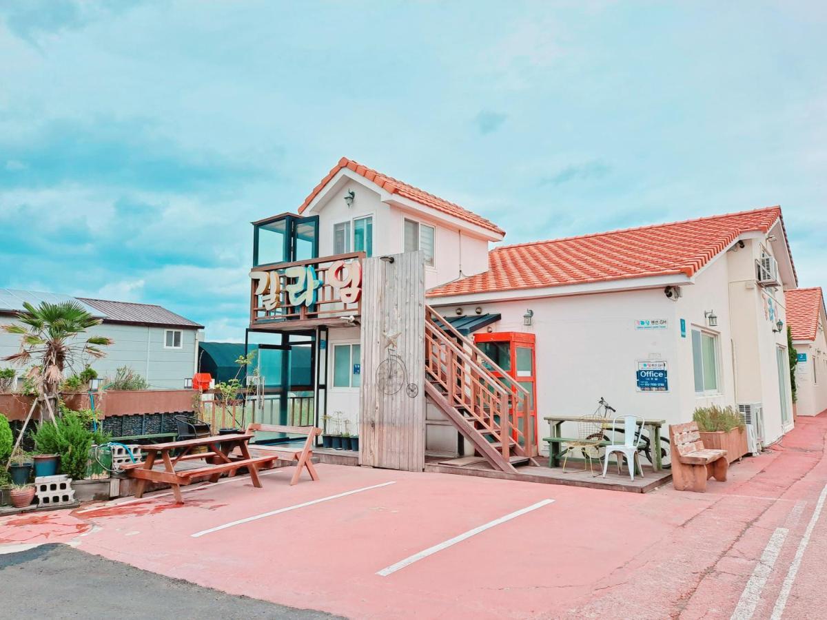 Jeju Gillime Pension Exterior photo