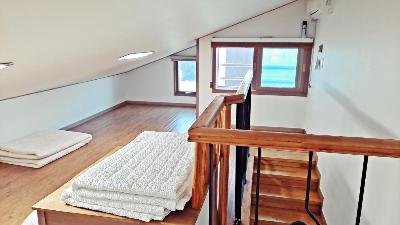 Jeju Gillime Pension Exterior photo